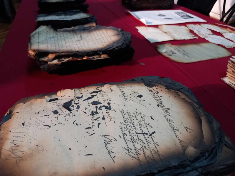 Bezumnici su spalili našu povijest