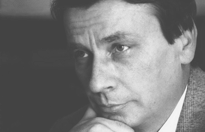 Prof. dr. Enes Duraković: Posvećeni i ustrajni čuvar bošnjačke književnosti