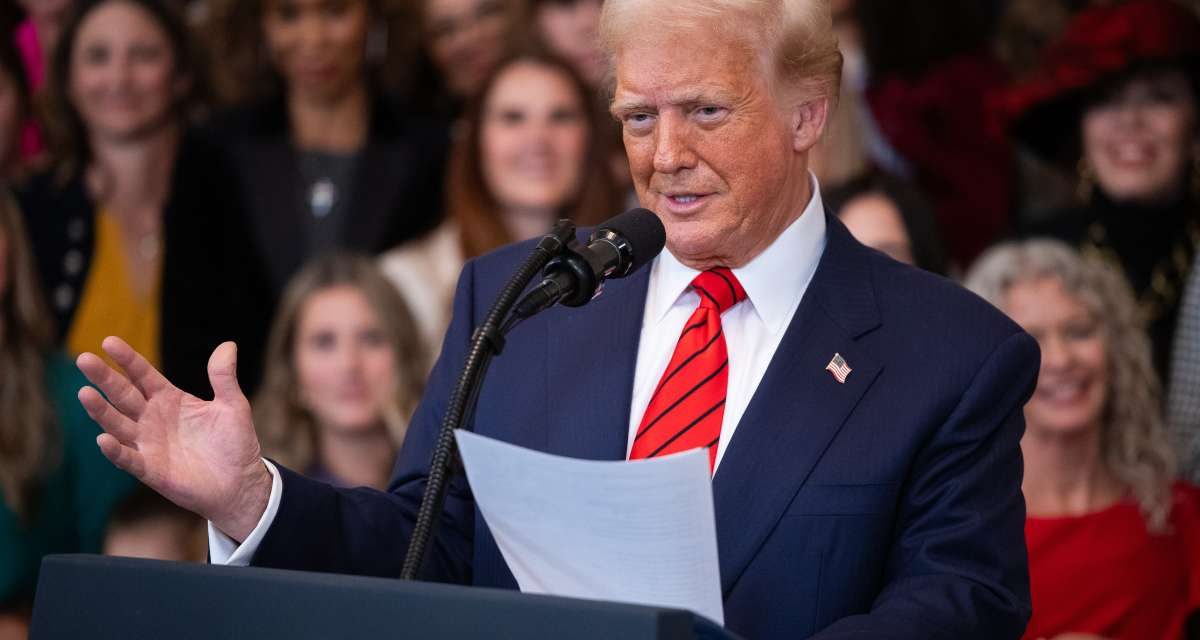 SAMO AMERIKANCIMA: Trump čestitao muslimanima početak ramazana