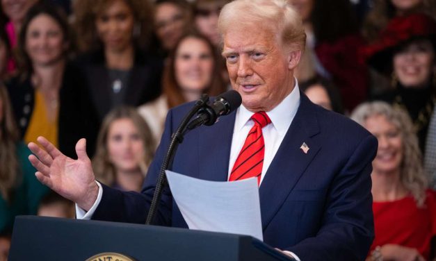 Trump objavio da je Politico primio 8 miliona dolara od USAID-a, koliko su primili mediji u BiH?