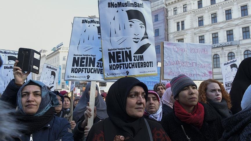 Johannin odgovor zašto u Austriji klaunovi imaju više prava od muslimanki