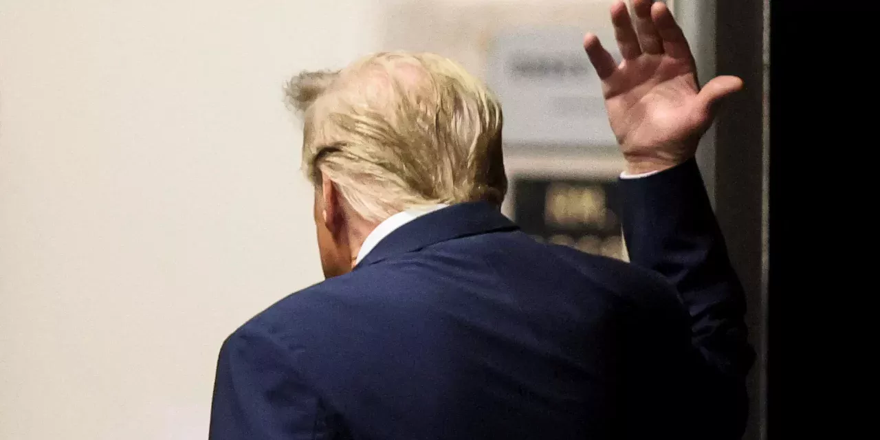 Acemoglu: Iran, impulzivan rat koji prijeti potonućem Sjedinjenih Država