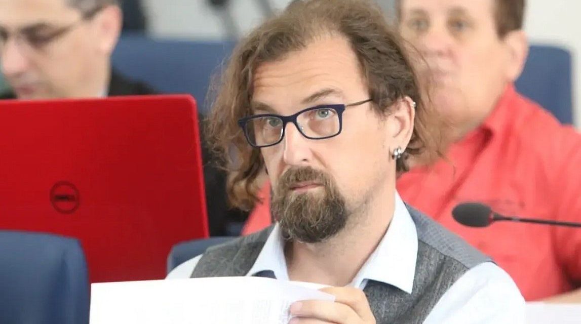 Za Marjanovićeve nove generacije – Za propast obrazovanja?