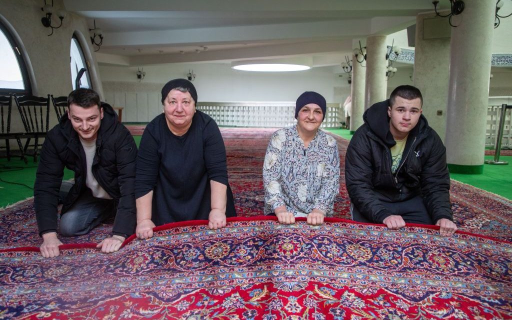 Vrijedne ruke i čisto srce: Zagrebačka džamija uoči Ramazana