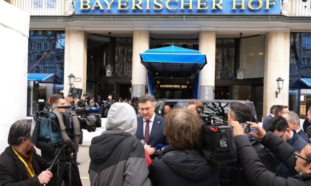 Danas sastanak Rusa, Amerikanaca i Ukrajinaca