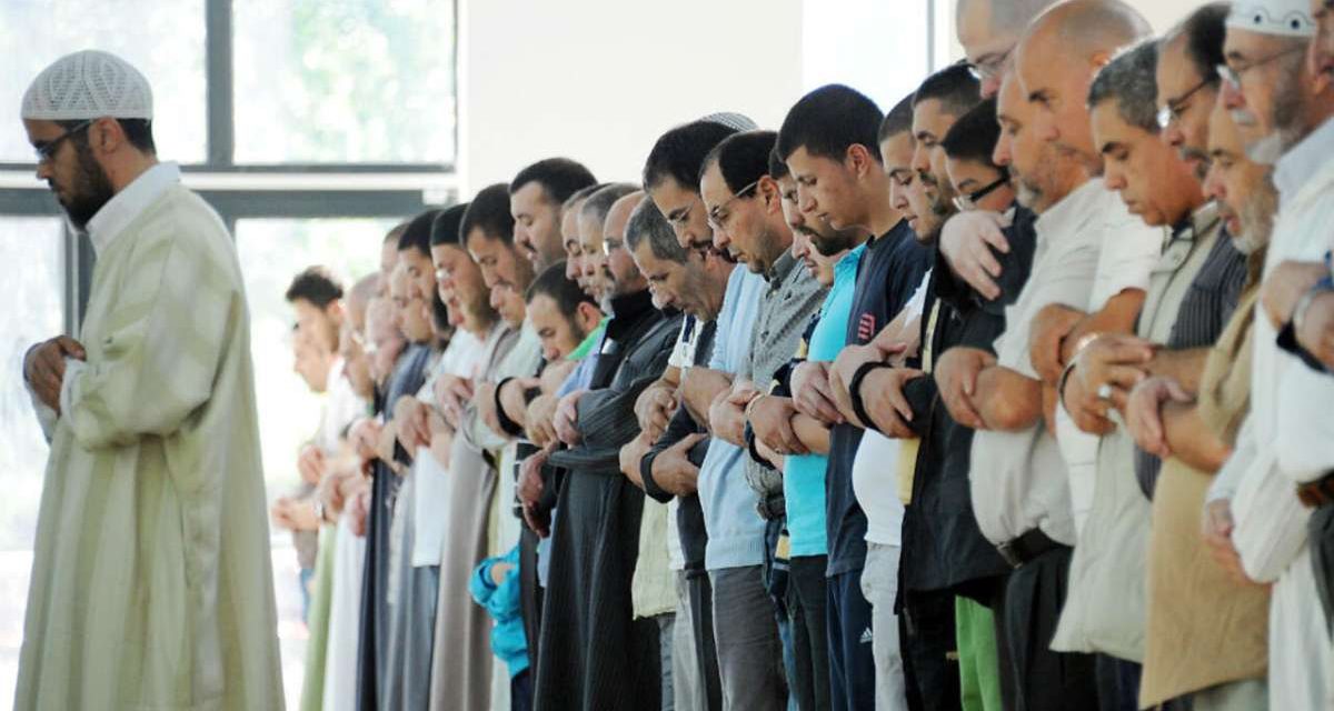 Francuska će imamima priznati službeni status