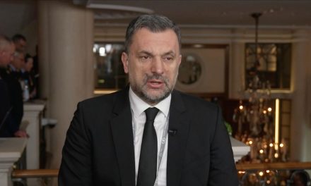 SDA će ispuniti želju Konakoviću: U srijedu neće glasati za njegovu smjenu