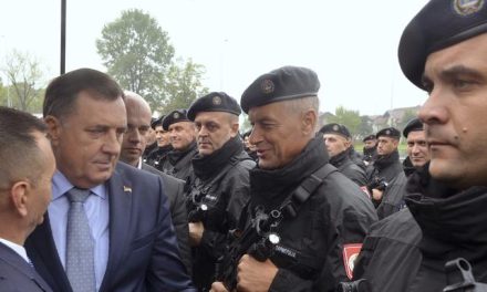 Dodik je bjegunac pred zakonom, sa takvima se ne pregovara