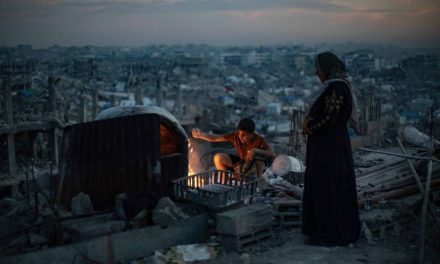 Hamas tvrdi: Izrael je započeo napade s ciljem sabotaže sporazuma o prekidu vatre