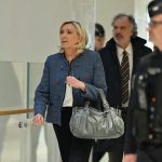 Desnica planira referendum o zabrani vjerskih obilježja u javnosti