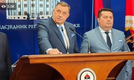 Bjegunci od pravosuđa: Dodik tvrdi da “muslimani ruše Srpsku”, Višković prijeti da će pucati “iz pune”