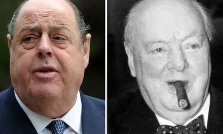 Unuk Winstona Churchilla traži od britanske vlade da prizna Palestinu u granicama iz 1967.