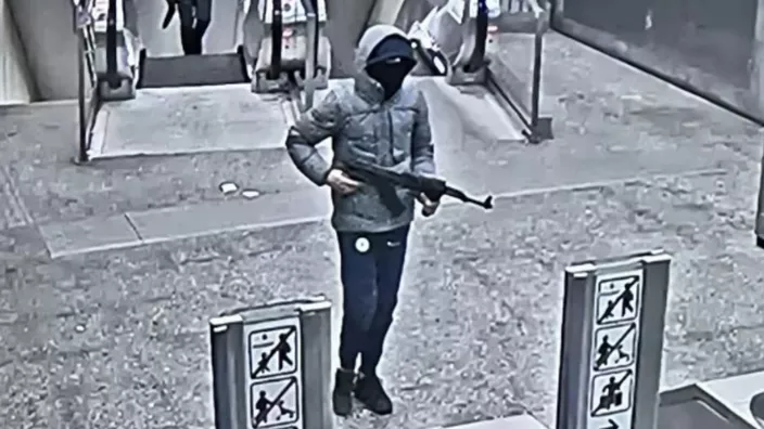 Trgovina kalašnjikovima: Na Balkanu ih kupe za 300, u Bruxellesu prodaju za 4000 eura