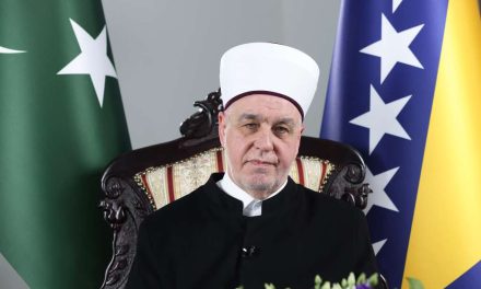 Reis Kavazović: Čuvajmo svetost Bajrama, širimo radost i solidarnost