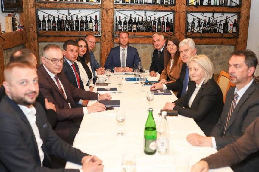 Ključevi vlasti su kod Dragana Čovića