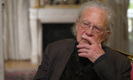 Handke ponovo odbio nazvati masakr u Srebrenici genocidom