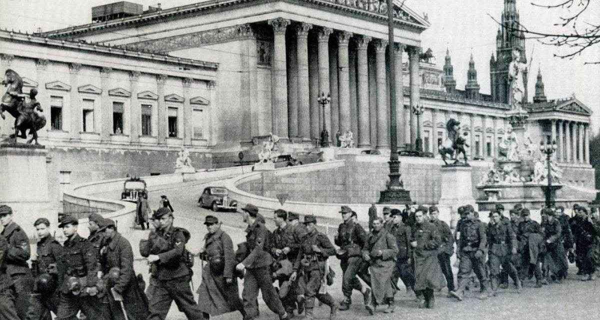 Silovanja, masovni zločini, paljevine: Sovjetsko oslobađanje Beča