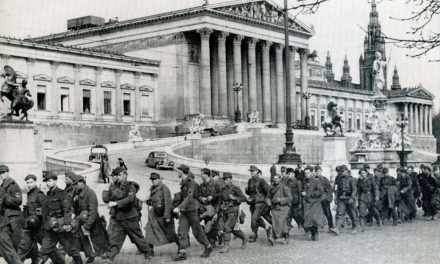 Silovanja, masovni zločini, paljevine: Sovjetsko oslobađanje Beča