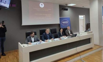 SDP poziva Bošnjake da učestvuju u javnim raspravama, SDA da ne učestvuju