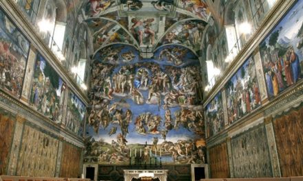 Izbor pape pod freskama velikog Michelangela