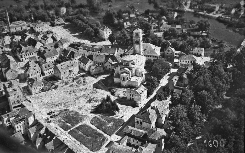 Kako su Saveznici srušili bihaćku Crkvu sv. Ante Padovanskog