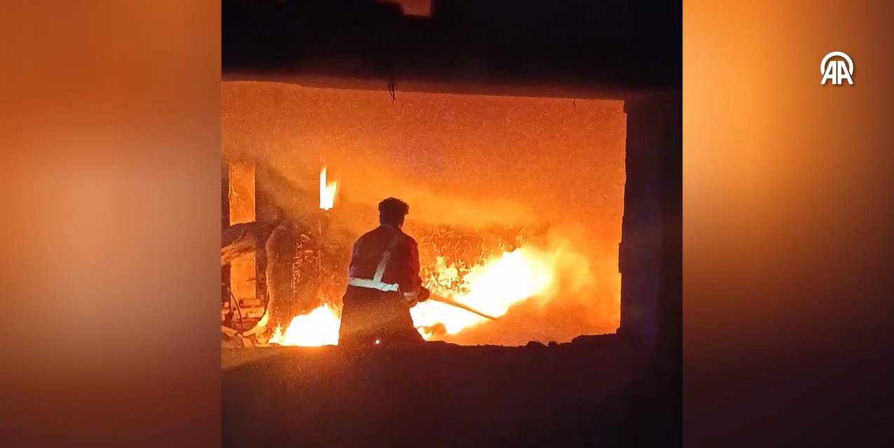 Potresan snimak: Djevojčica u vatri nakon napada Izraela na školu u Gazi