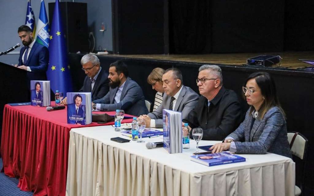 Moralni čin pamćenja i zahvalnosti velikanima kakav je bio rahmetli dr. Ljubijankić