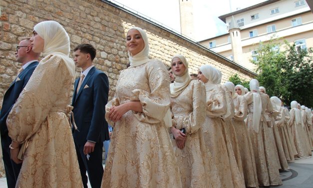 Ispraćene generacije maturanata sarajevske i mostarske medrese