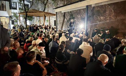 Noć zikra u Blagajskoj tekiji