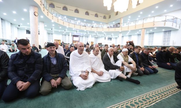 Prva grupa krenula na hadž