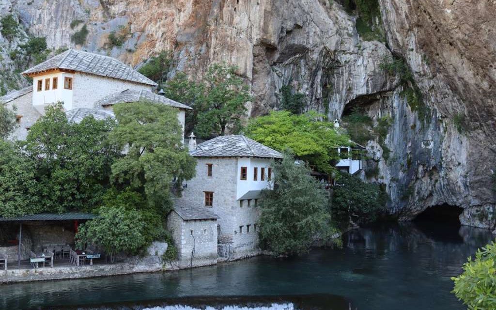 Dani mevluda i zikra