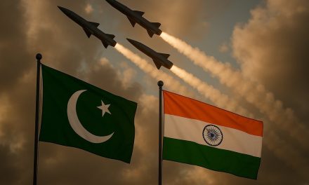 Pakistan sve bliži Pekingu, Indija Washingtonu