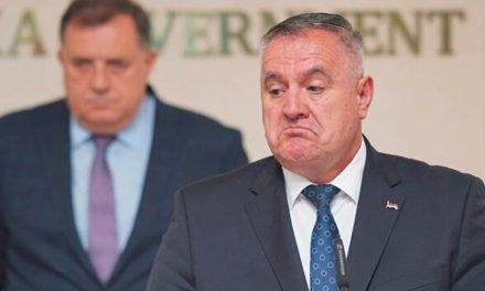 Dodik mijenja figure: Radovan Višković podnio ostavku