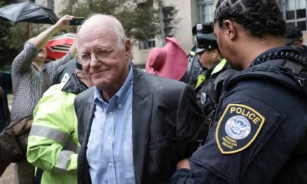 Ko je Ben Cohen, biznismen uhapšen zbog podrške Palestini