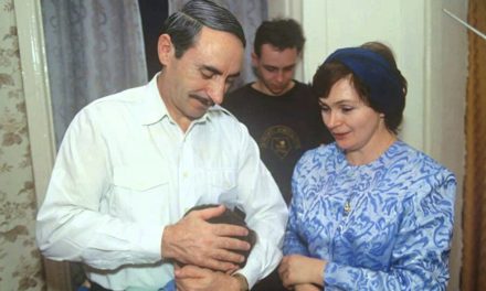 Svjedočanstvo o čečenskom otporu: Memoari Alle Dudajeve, supruge prvog predsjednika Čečenije