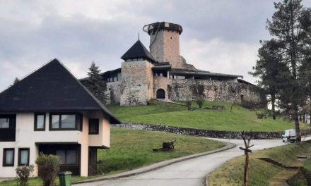 Obnova grada Muje Hrnjice