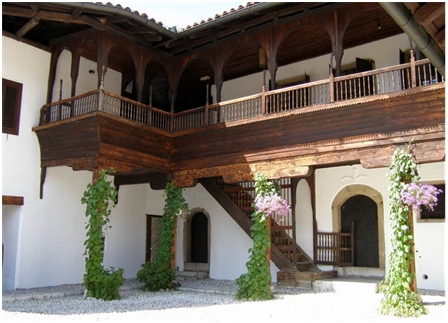 Bošnjačka balada – narodna pjesma dramske napetosti