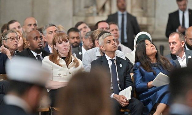 U Londonu obilježena 30. godišnjica Genocida u Srebrenici