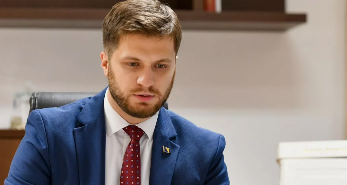 Teško gradivo: Poništena diploma Irfana Čengića