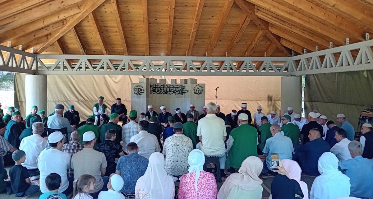 Proučen zikr na Presjeci kod Ustikoline