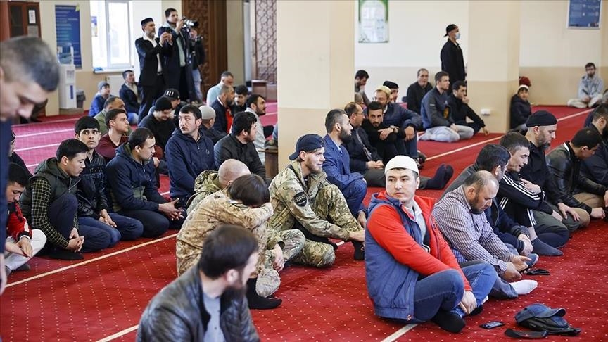 Ukrajinski muslimani proslavili Kurban-bajram usred rata