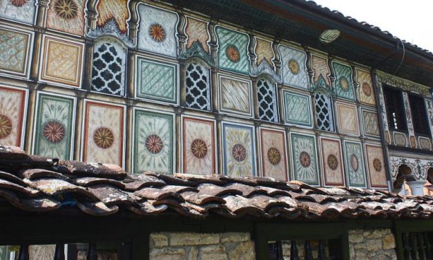 Šarena džamija u Tetovu, remek-djelo boja i historije