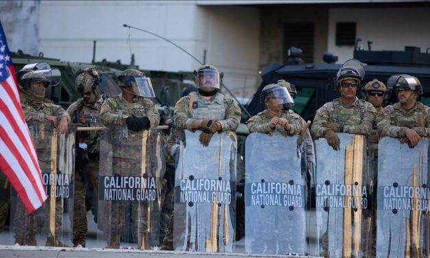 Vrhovni sud SAD dozvolio deportaciju migranata u treće zemlje, bez prava na žalbu
