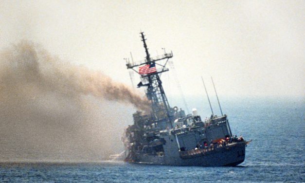 Prijetnja od koje strahuje svijet: Ima li Iran koristi od zatvaranja Hormuškog tjesnaca?