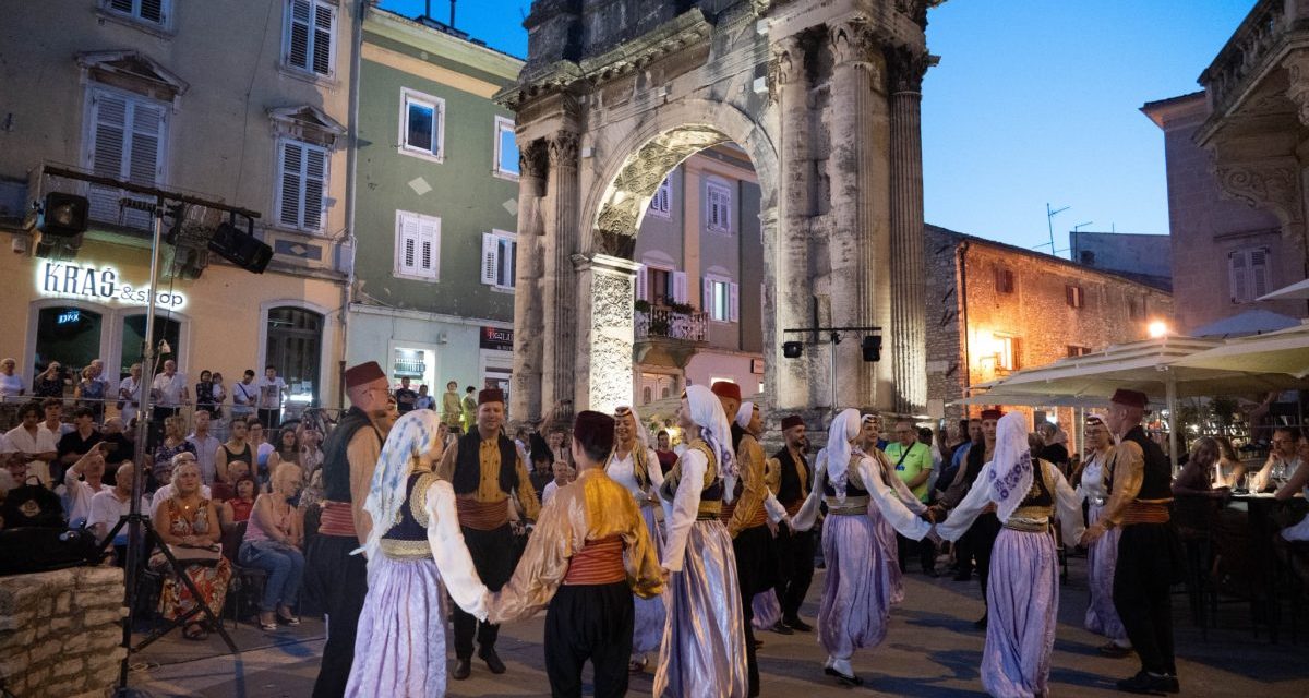 Očuvanje kulturne baštine kroz muziku, folklor i zajedništvo