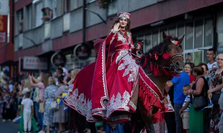 Bošnjaci krenuli na Ajvatovicu: Ljepota od koje zastaje dah