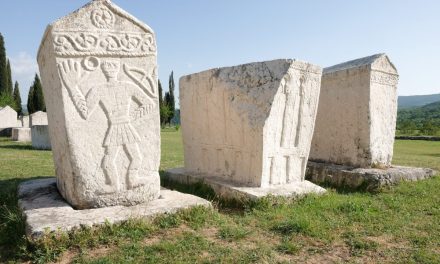 Bože, davno ti sam lego i vele ti mi je ležati…