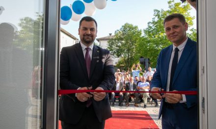 VOJNIĆ: Svečano otvoren prvi Bošnjački kulturni centar u Hrvatskoj