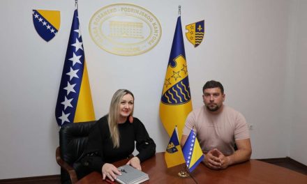 Uskoro knjiga Alena Muhića, rođenog iz čina ratog silovanja