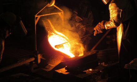 Trump podigao carine na uvoz aluminija i čelika sa 25 na 50 posto